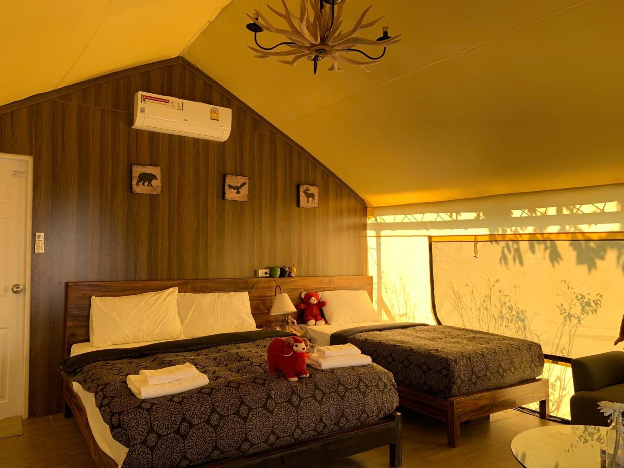Mont Blanc Glamping Khao Yai Hotel Khao Yai National Park Kamer foto